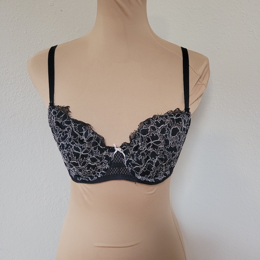 Victoria's Secret Dream Angels Unlined Demi Bra Lace Black/Cream Semi Sheer